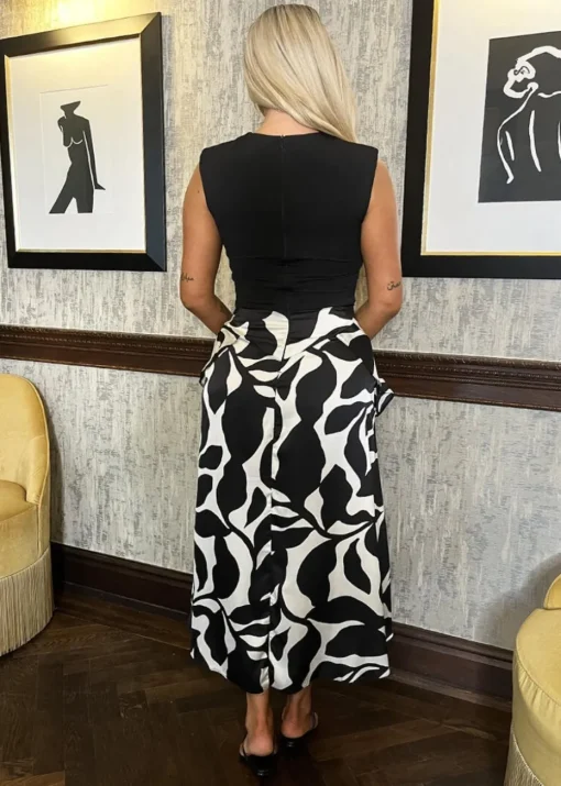 AX Paris Black & White Leaf Print 2 In 1 Double Frill Split Midi Dress