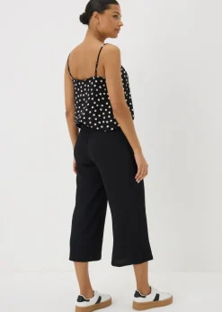 Black Textured Cropped Wide Leg Trousers