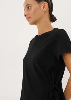 Black Tie Side T-Shirt