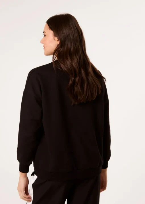 Blue Vanilla Black Face Stitch Sweatshirt