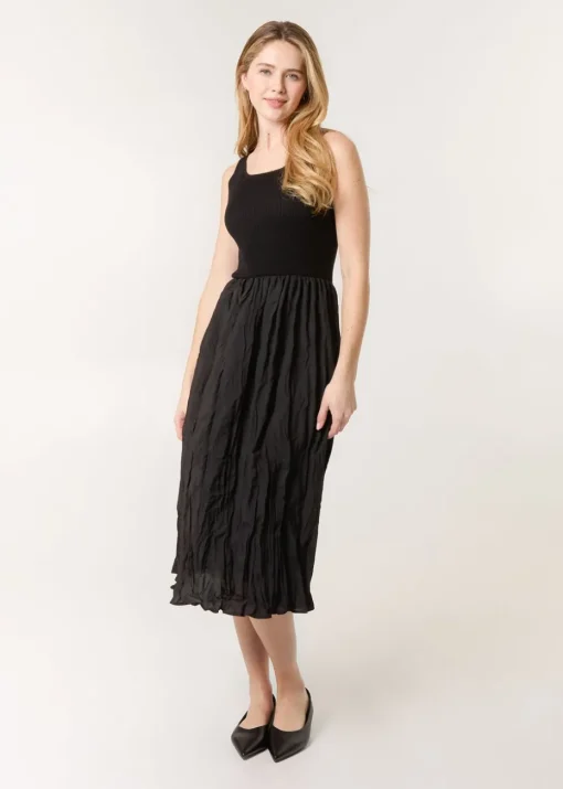 Blue Vanilla Black Round Neck Crinkled Dress