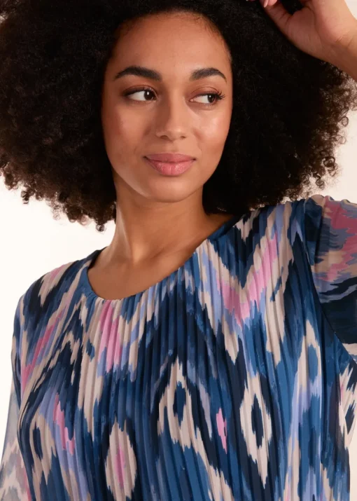 Blue Vanilla Blue Pleated Print Top
