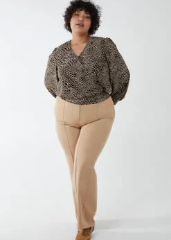 Blue Vanilla Brown Curve Wrap Front Deep Hem Band Top