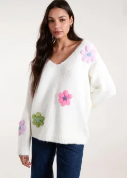 Blue Vanilla Ivory Flower Knit Embroidery V Neck Jumper