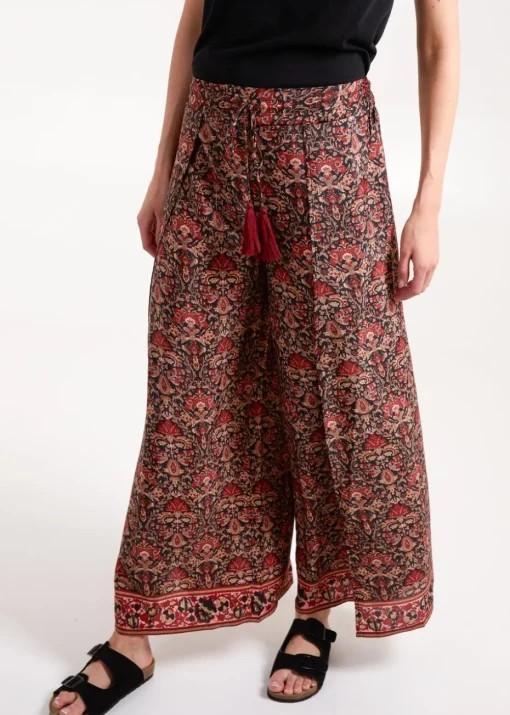 Blue Vanilla Red Wrap Trousers