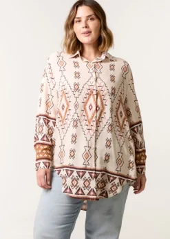 Blue Vanilla Stone Curve Geometric Print Shirt