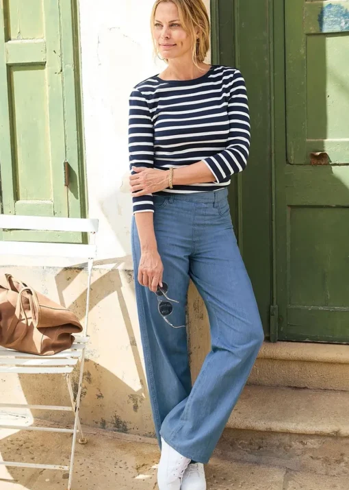 Cotton Traders Light Blue Pull-On Wide-Leg Jeans
