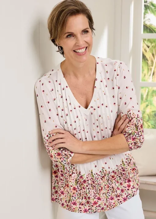 Cotton Traders Warm Cream 3/4 Sleeve V Neck Printed Crinkle Top