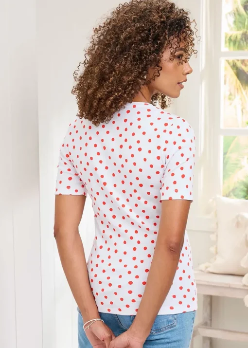 Cotton Traders White Wrinkle Free Short Sleeve Spot Scoop Neck Top