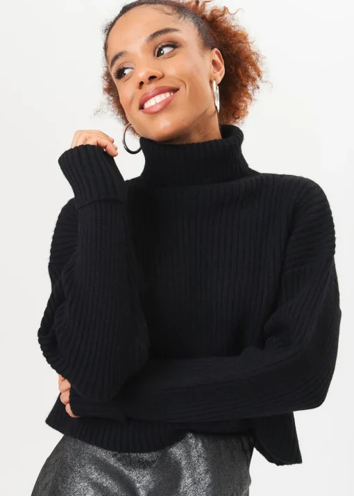 Gini London Black High Neck Chunky Knit Crop Jumper