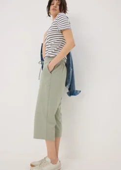 Green Clipper Cropped Trousers