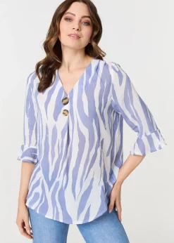 Izabel London Blue Animal Print 3/4 Flared Sleeve Blouse