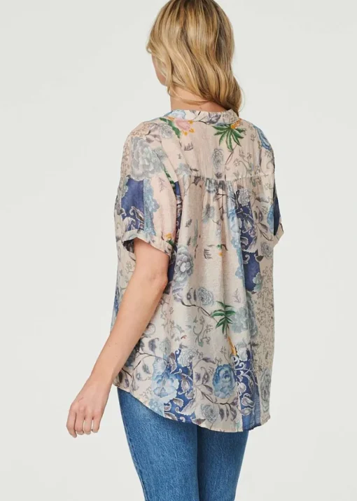 Izabel London Blue Floral Collarless Short Sleeve Blouse