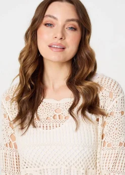 Izabel London Cream Crochet Lace 3/4 Sleeve Top