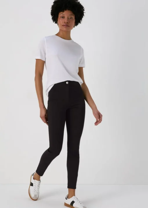 Jessie Black High Waisted Jeans