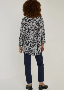 Jolie Dark Wash Relaxed Skinny Jeans