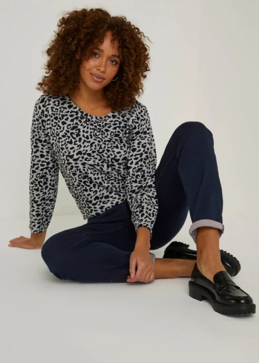 Jolie Dark Wash Relaxed Skinny Jeans