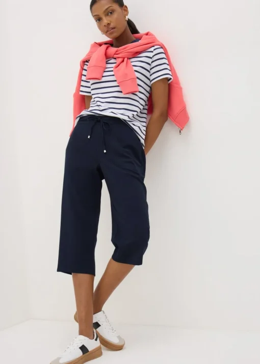 Navy Cropped Trousers