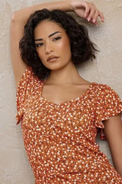 Pixiegirl Petite Rust Orange Ditsy Floral Flutter Sleeve Dress