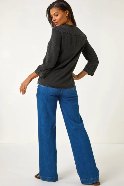 Roman Black Buttoned Pocket Shirt