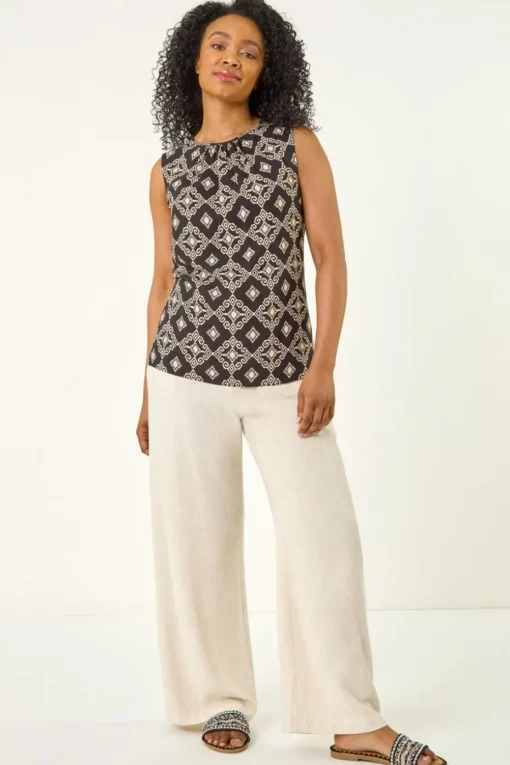 Roman Black Petite Geometric Gathered Shell Top