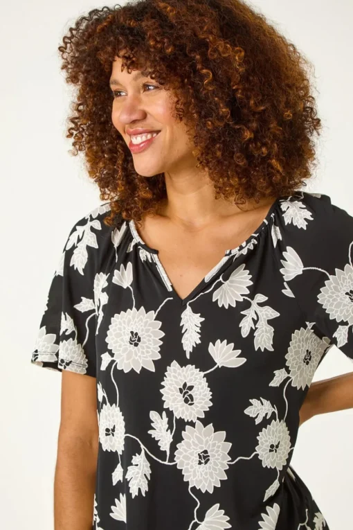 Roman Black Textured Floral Print V Neck Stretch Top