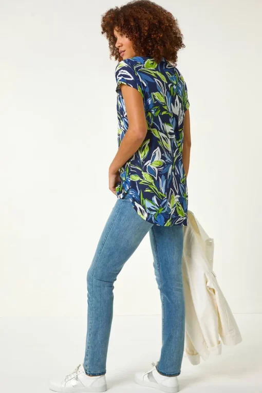 Roman Blue Textured Leaf Print V-Neck Stretch Top
