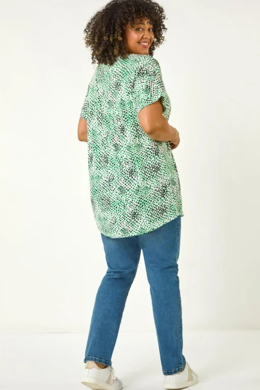 Roman Green Curve Spotted Leaf Print Stretch Top