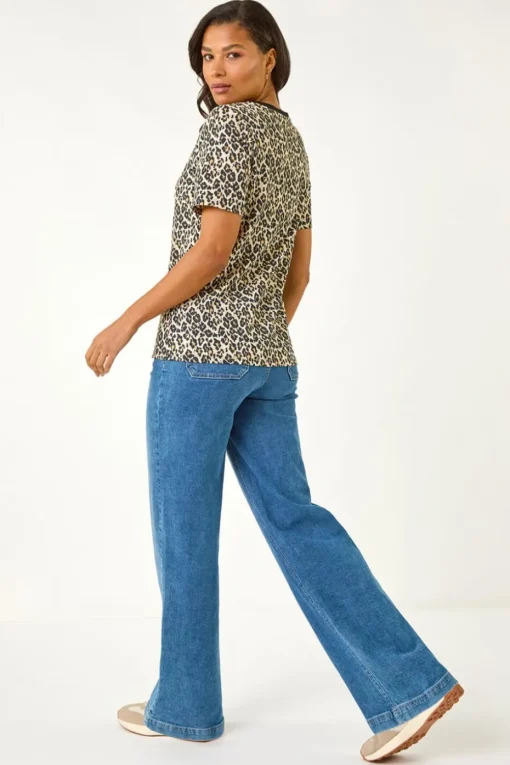 Roman Natural Textured Animal Print Stretch Tee