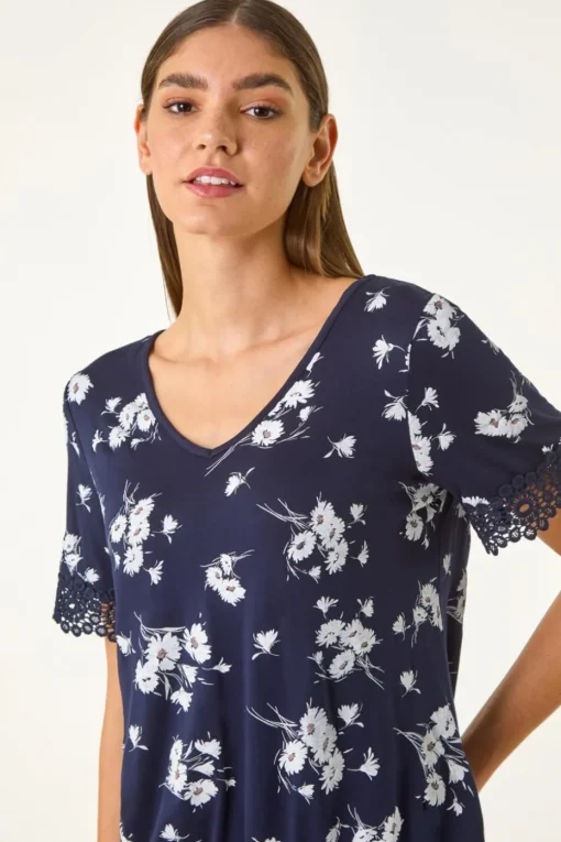 Roman Navy Floral Print V-Neck Lace Stretch Top