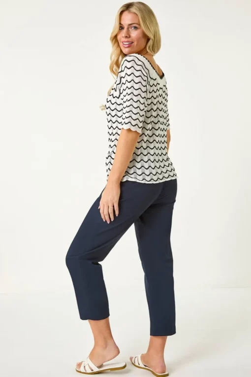 Roman White Petite Wave Print V-Neck Knit Jumper