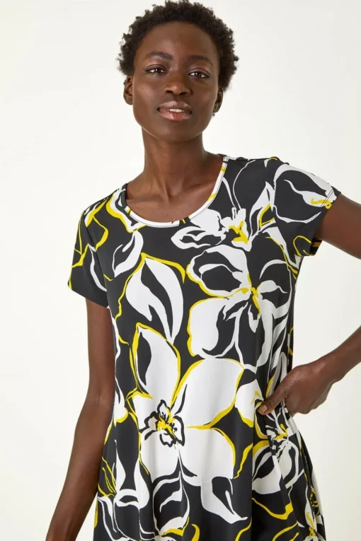 Roman Yellow Textured Floral Hanky Hem Top