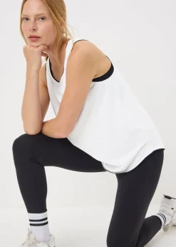 Souluxe White Piped Vest