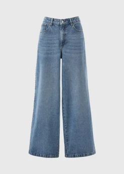 Wide leg mid blue jeans