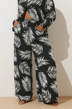 Yours Curve Black & White Palm Print Crinkle Wide Leg Trousers