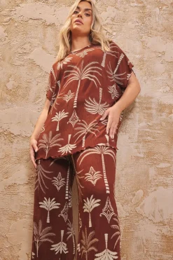 Yours Curve Brown Palm Print Plisse Top