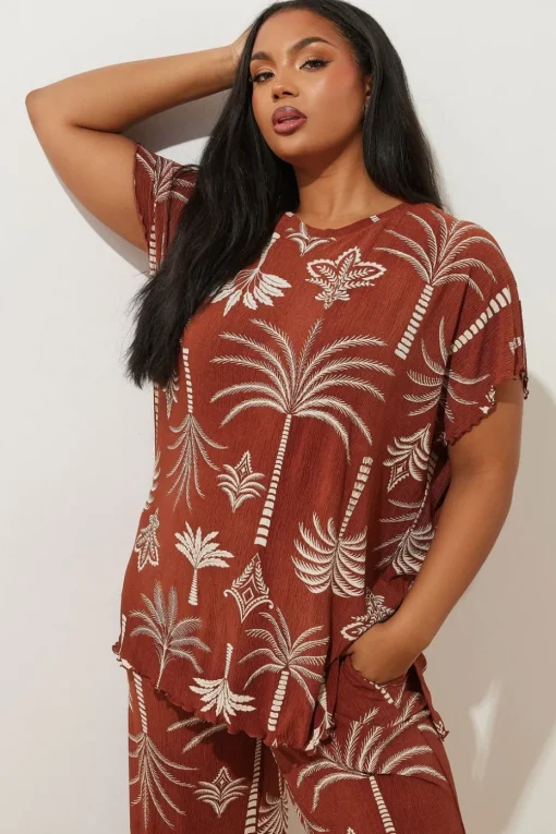 Yours Curve Brown Palm Print Plisse Top