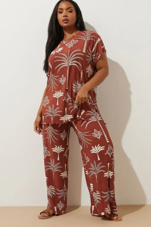 Yours Curve Brown Palm Print Plisse Top