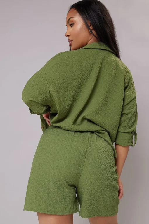 Yours Curve Khaki Green Textured Pull On Shorts
