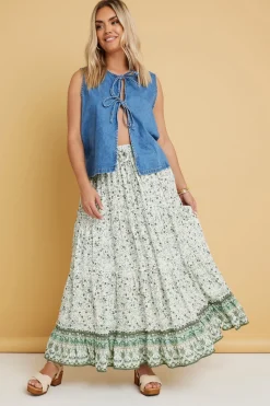 Yours Curve Light Green Ditsy Floral Tiered Skirt