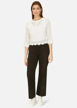 Yumi Ivory Crochet Knitted Stop With Scallop Edge