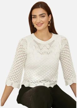 Yumi Ivory Crochet Knitted Stop With Scallop Edge
